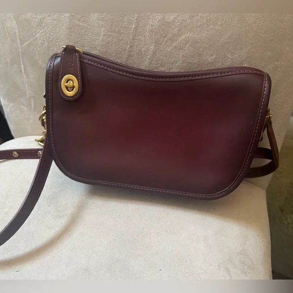 New Coach Original Swinger Convertible Crossbody - Picture 12 of 16